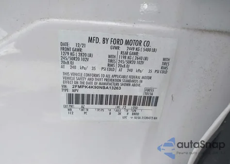 2022 Ford Edge Titanium z USA, uszkodzony, nr VIN 2FMPK4K90NBA13263